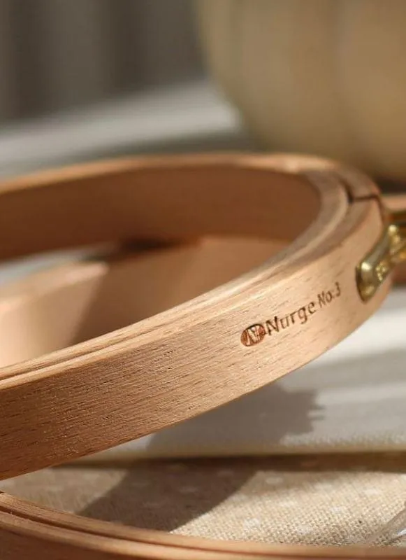 16mm Screwed Wooden Embroidery Hoop Nurge 110-2