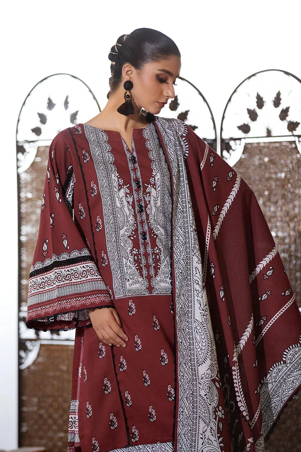 3PC Printed Unstitched Lawn Suit KLA-2585