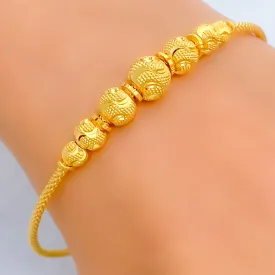 Beautiful Etched 22k Gold Bangle Bracelet