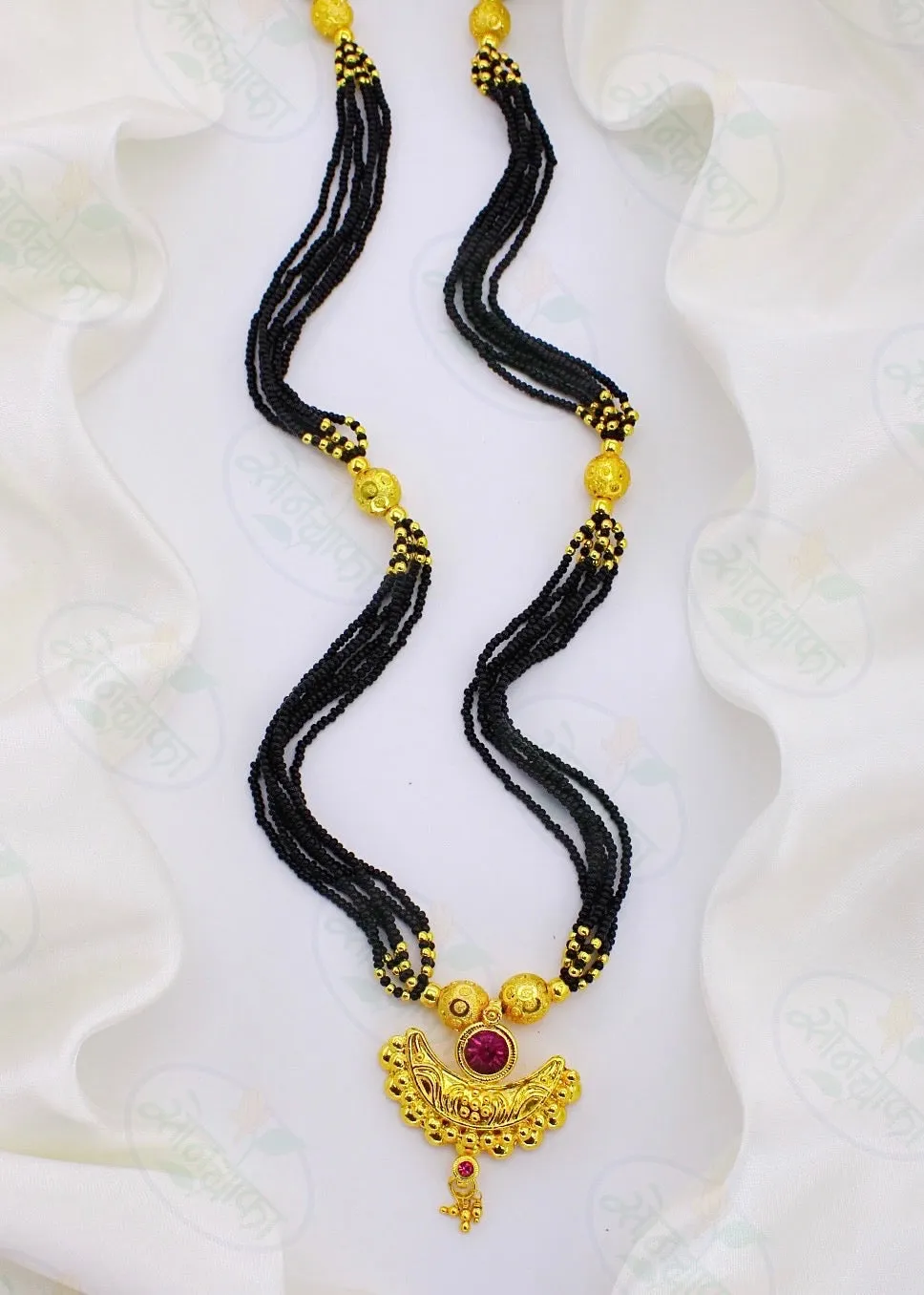 CHIC & BEAUTIFUL HALF-MOON DESIGNER MANGALSUTRA