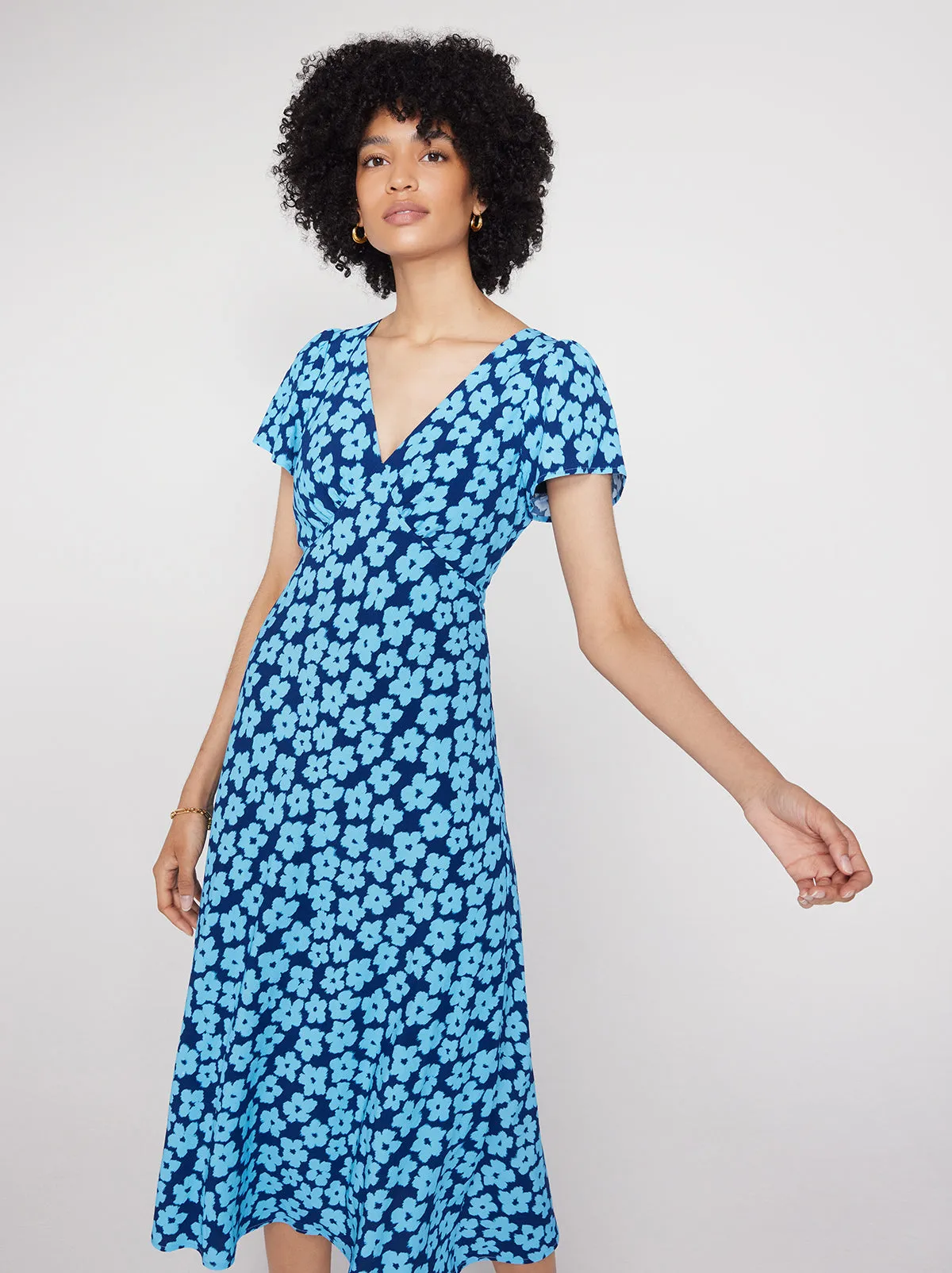 Effie Blue Blurred Floral Midi Dress