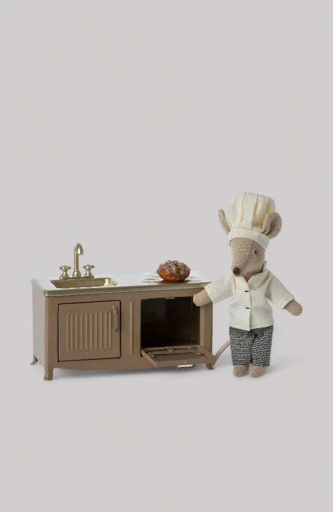 Kitchen - Light Brown