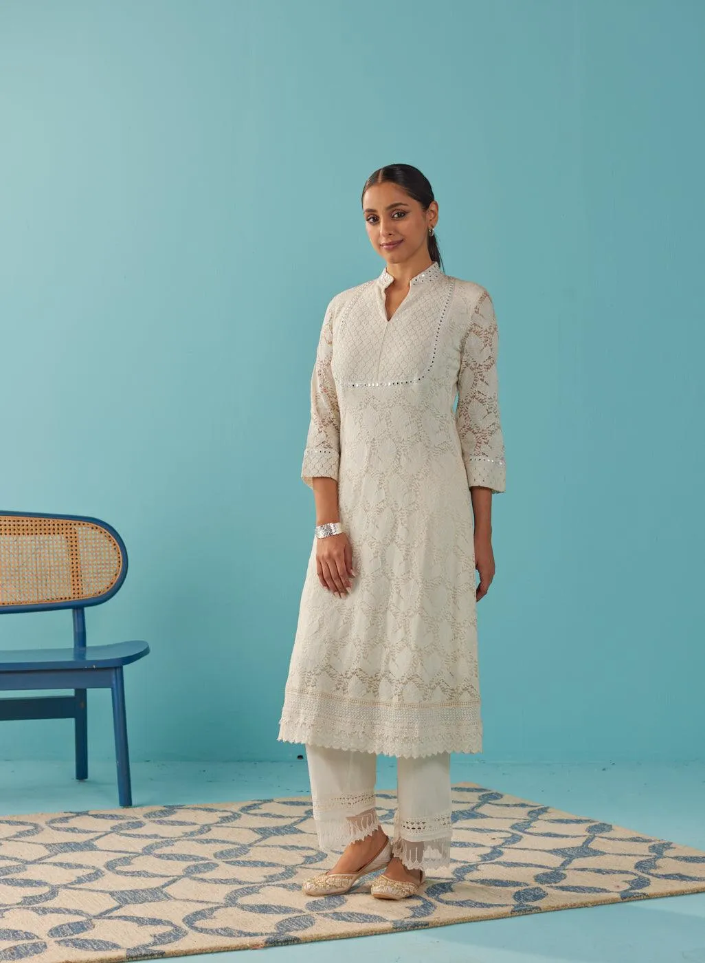 Mirror Work Ivory Kurta with Floral Motifs