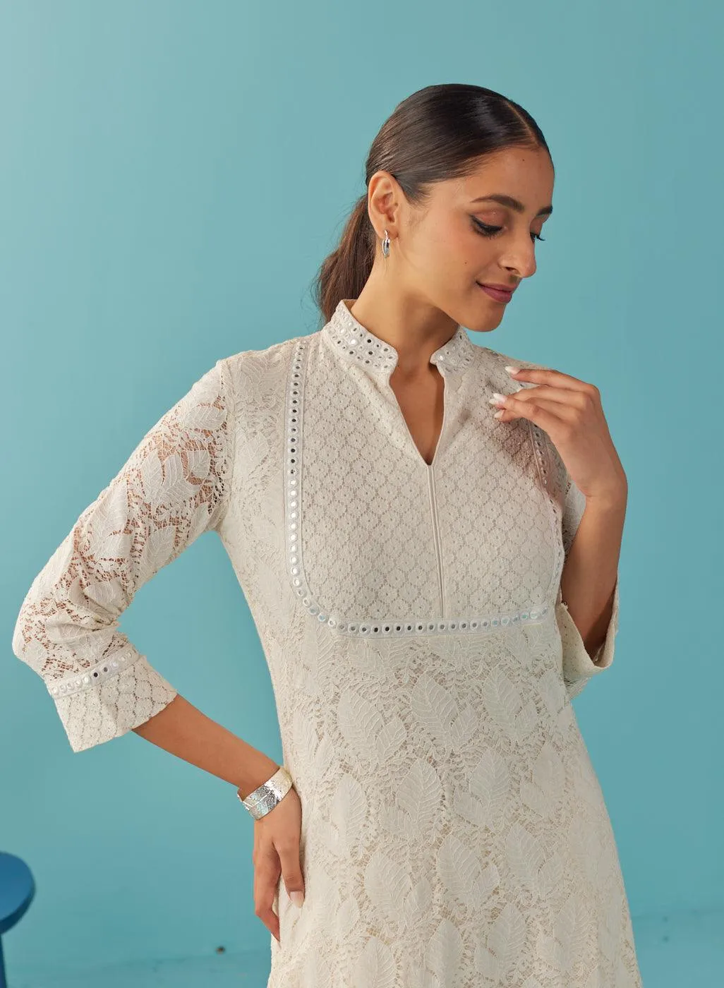 Mirror Work Ivory Kurta with Floral Motifs