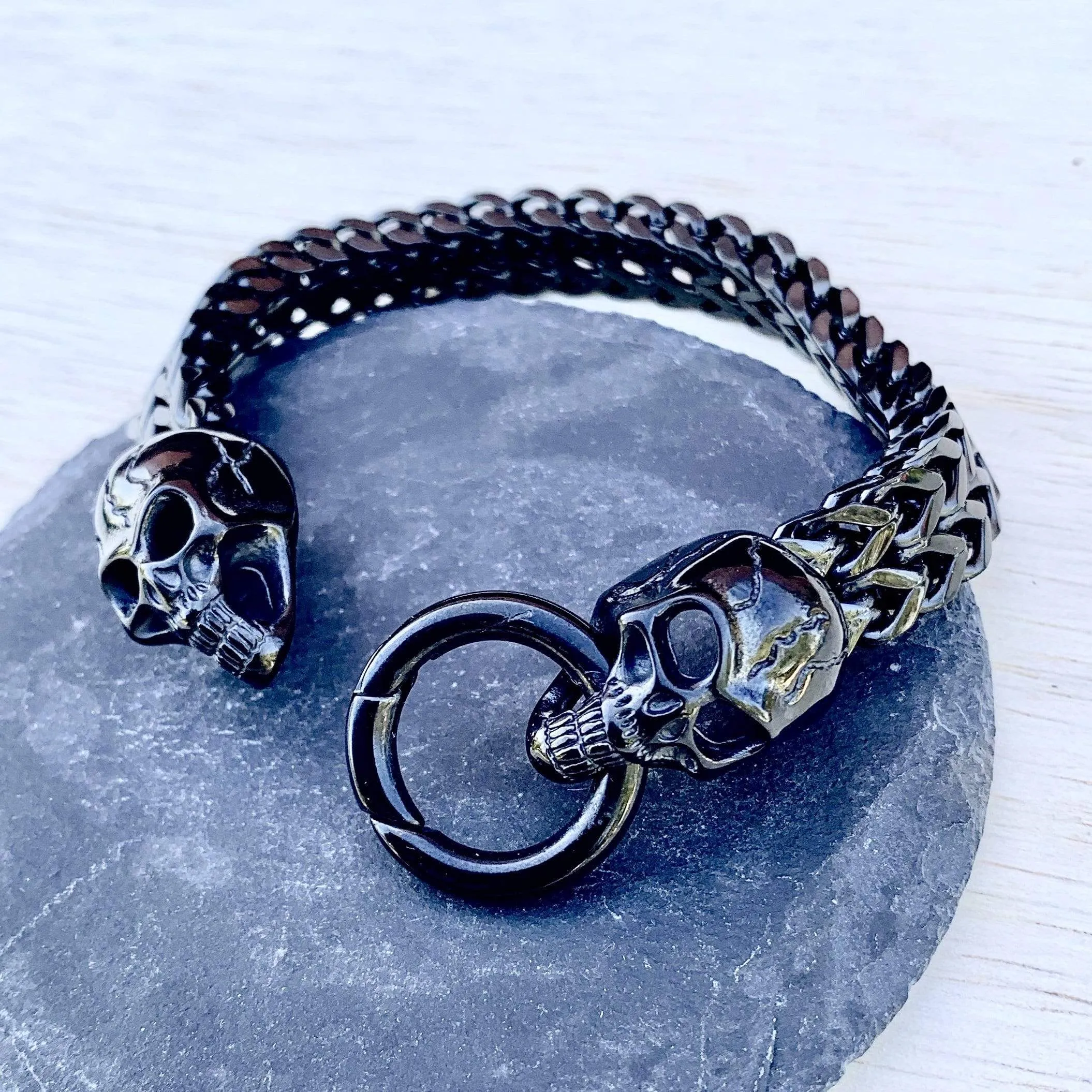 "Viking with 2 Skull Heads" Bracelet - Black - 1/2 inch wide - B77