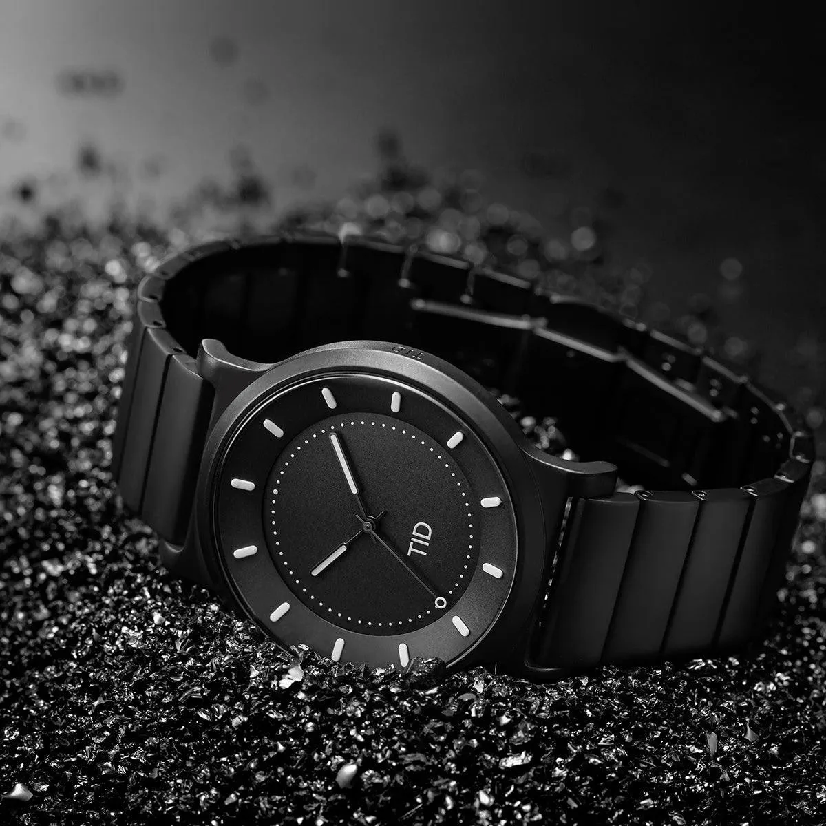 TID No.4 Watch for Men / 40mm Gun Metal Dial / Gun Metal Strap